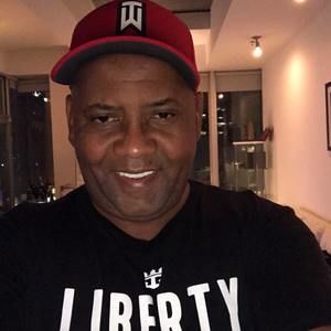 Meet your Posher, Elgin